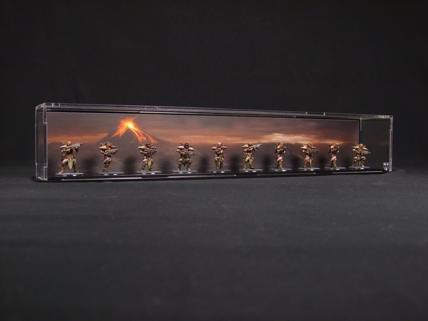 Small Display case for 10 Minis - Volcano Background